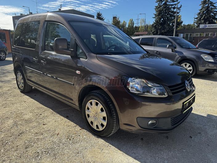VOLKSWAGEN CADDY 1.6 CR TDI Life Comfortline BlueMotion