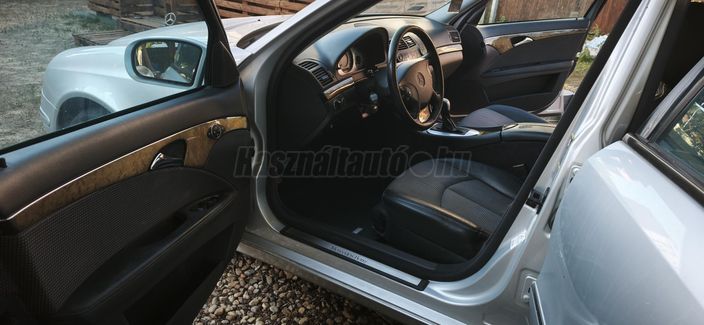 MERCEDES-BENZ E 280 Avantgarde