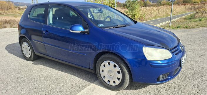 VOLKSWAGEN GOLF V 1.6 FSI Sportline