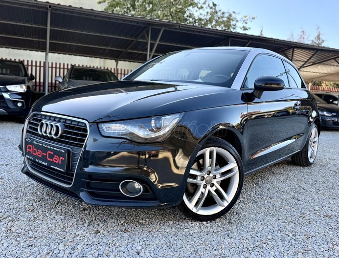 AUDI A1 1.6 TDI DPF Attraction