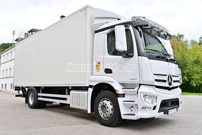 MERCEDES-BENZ ANTOS 1840 4X2 DOBOZOS EMELŐHÁTFALAS