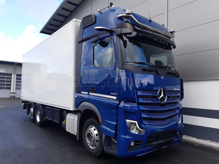 MERCEDES-BENZ ACTROS 2551 6X2 DOBOZOS EMELŐHÁTFALAS
