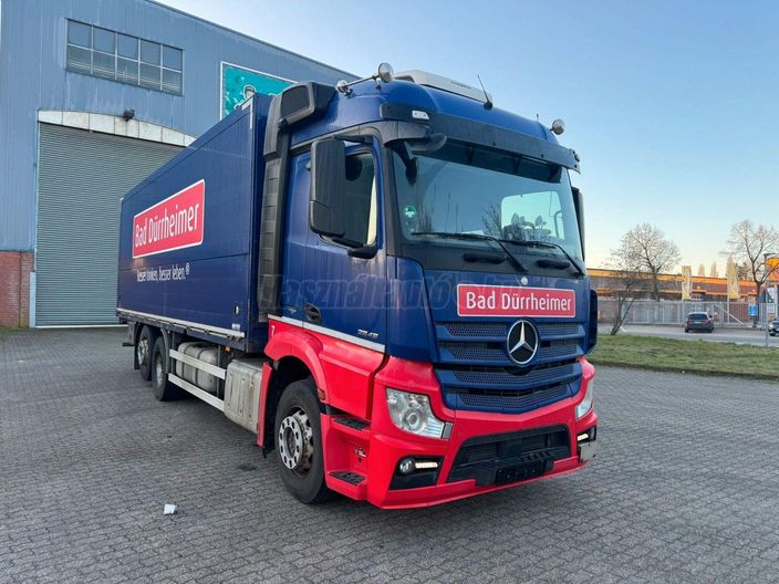 MERCEDES-BENZ ACTROS 2545 6X2 DOBOZOS ITALSZÁLLÍTÓ