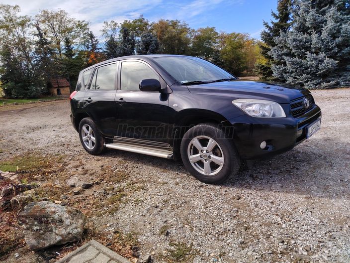 TOYOTA RAV 4 Rav4 2.0 4x4 Sol