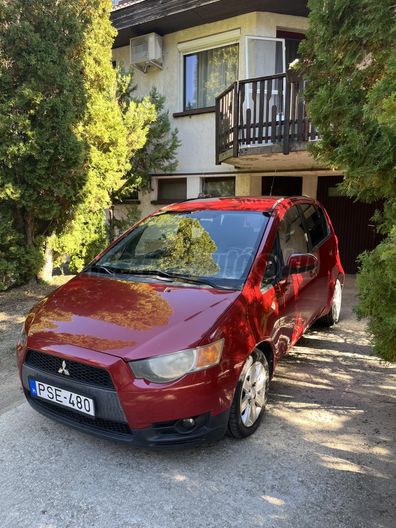 MITSUBISHI COLT 1.3 Intense