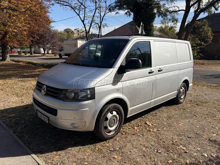 VOLKSWAGEN TRANSPORTER T5 Caravelle 2.0 CR TDI Trendline DSG 4motion