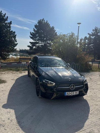 MERCEDES-BENZ E 300 de 9G-TRONIC Plug-in hybrid