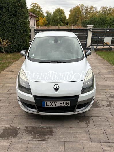 RENAULT SCENIC Grand Scénic 1.5 dCi Dynamique