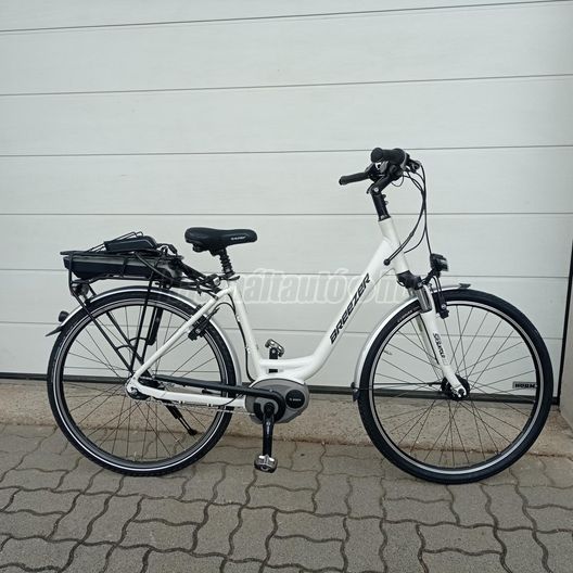 ELEKTROMOS KERÉKPÁR Breezer Bosch középmotoros E-Bike 943 km!