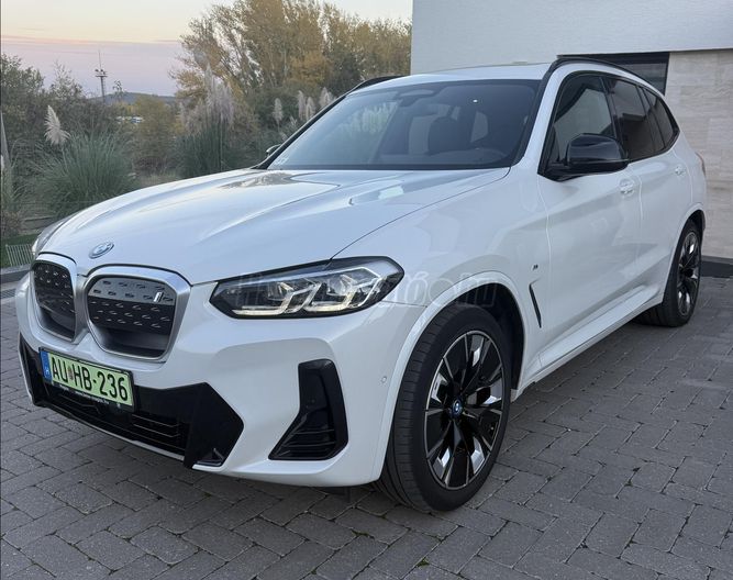 BMW IX3 73,9kWh