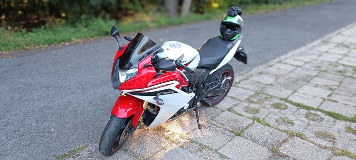 HONDA CBR 600 F