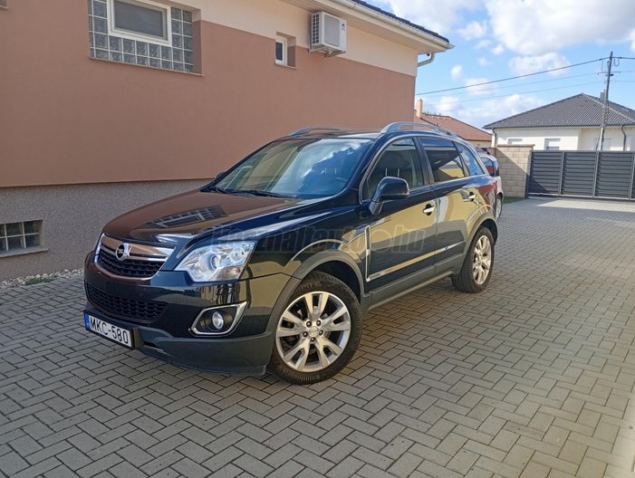 OPEL ANTARA 2.2 CDTI Cosmo