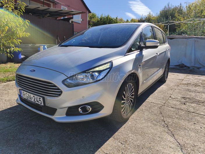 FORD S-MAX 2.0 EcoBlue Titanium (Automata) [7 személy]