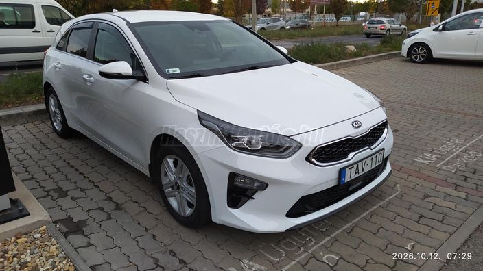 KIA CEE'D Ceed 1.5 T-GDI Gold