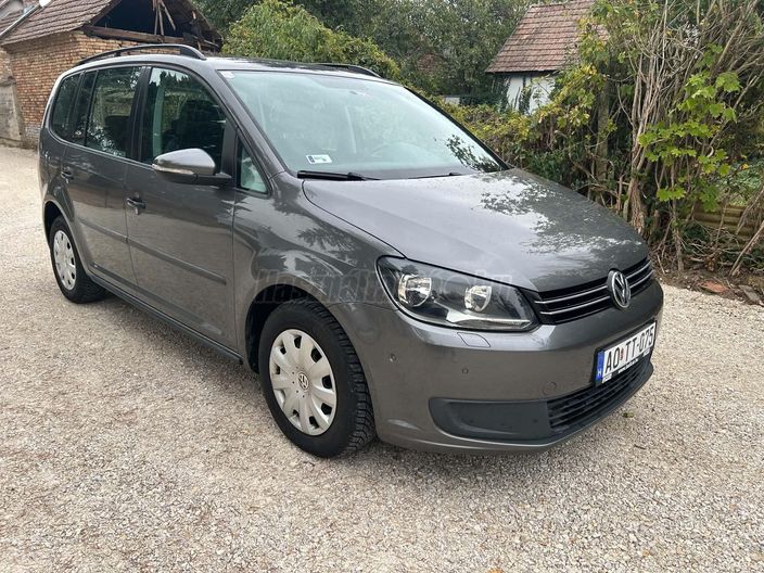 VOLKSWAGEN TOURAN 1.6 CR TDI Comfortline