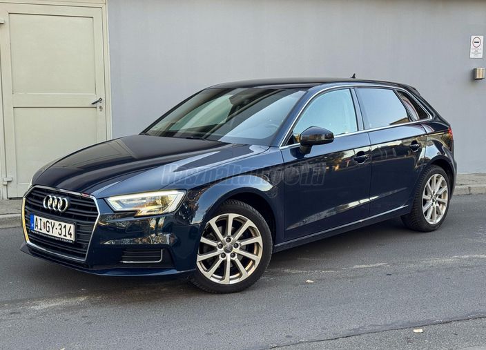 AUDI A3 Sportback 30 TDI Design S-tronic