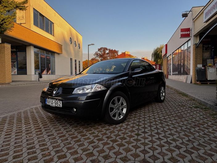 RENAULT MEGANE CC 2.0 Privilege