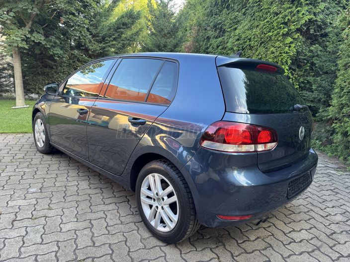 VOLKSWAGEN GOLF VI 2.0 TDI Highline