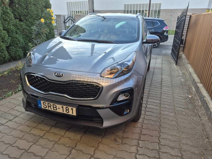 KIA SPORTAGE 1.6 GDI Silver