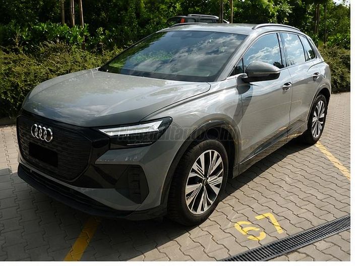 AUDI Q4 e-tron Sportback 50 quattro (Automata)