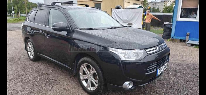 MITSUBISHI OUTLANDER 2.0 MIVEC Intense Plus 4WD CVT