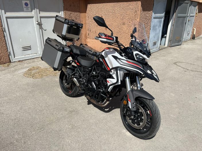 BENELLI TRK 702