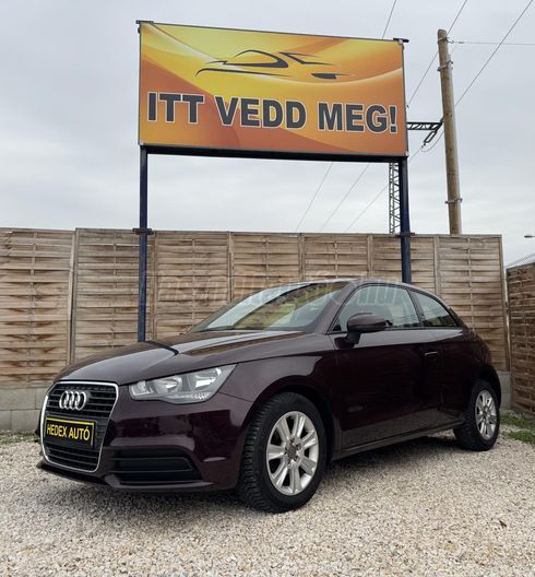 AUDI A1 Sportback 1.6 TDI DPF Attraction
