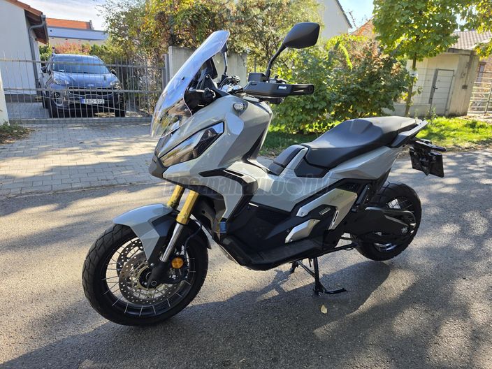 HONDA X-ADV