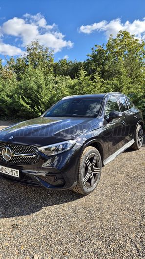 MERCEDES-BENZ GLC 220