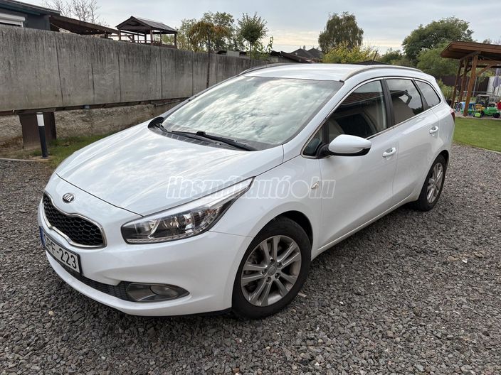 KIA CEE'D 1.4 CVVT FIFA Prémium