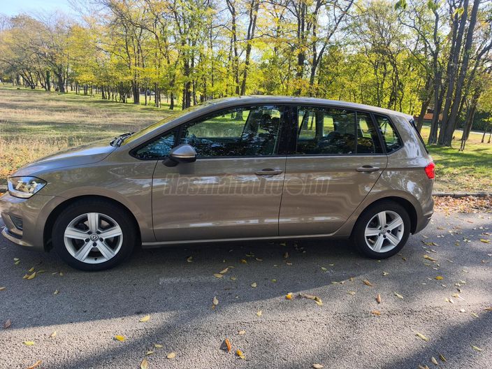 VOLKSWAGEN GOLF SPORTSVAN 1.4 TSI BMT Comfortline