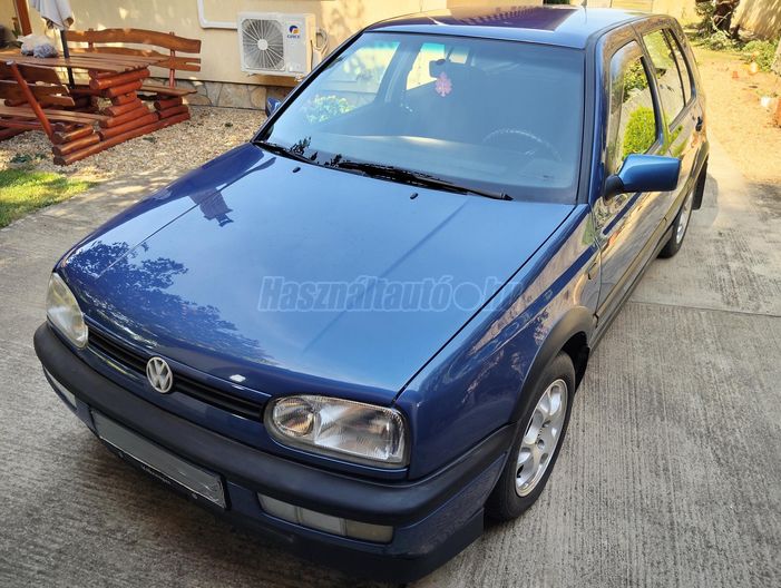 VOLKSWAGEN GOLF III 1.4