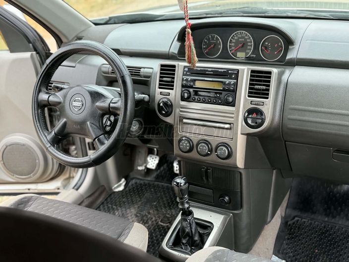 NISSAN X-TRAIL 2.2 DDTi Sport Mod. 2004.