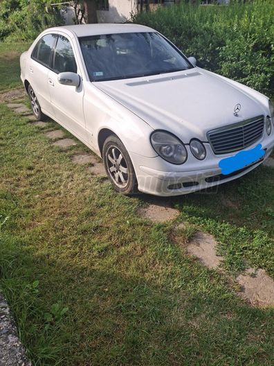MERCEDES-BENZ E 220 CDI Classic (Automata)