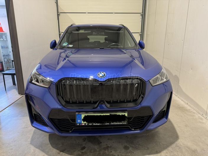 BMW IX1 xDrive30 64,8kWh