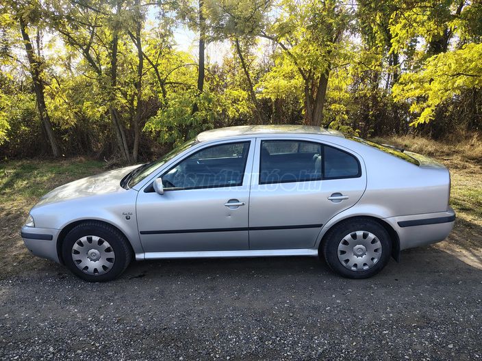 SKODA OCTAVIA 1.4 Tour