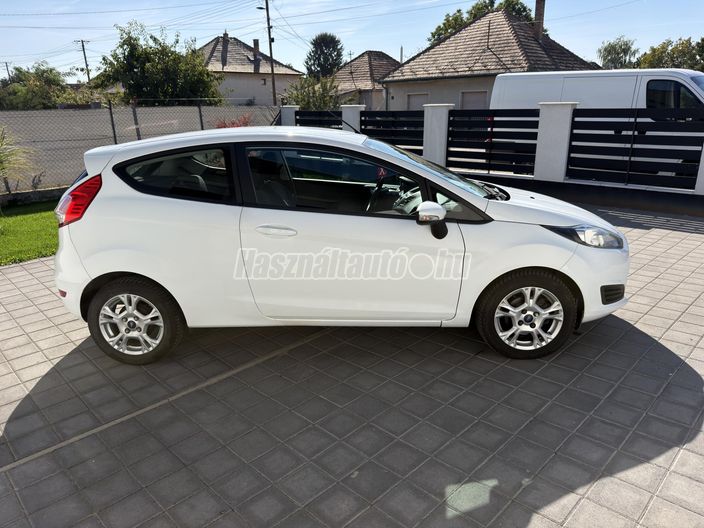 FORD FIESTA 1.0 GTDi EcoBoost Titanium Powershift