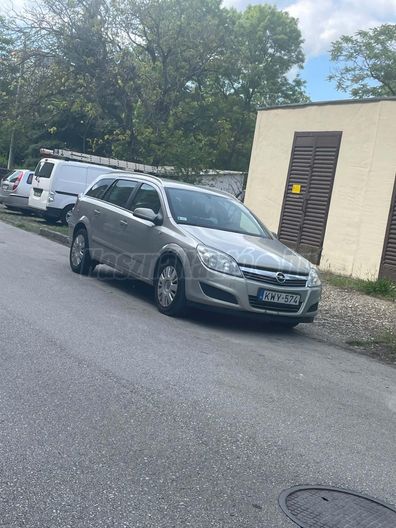OPEL ASTRA H Caravan 1.7 CDTI Cosmo
