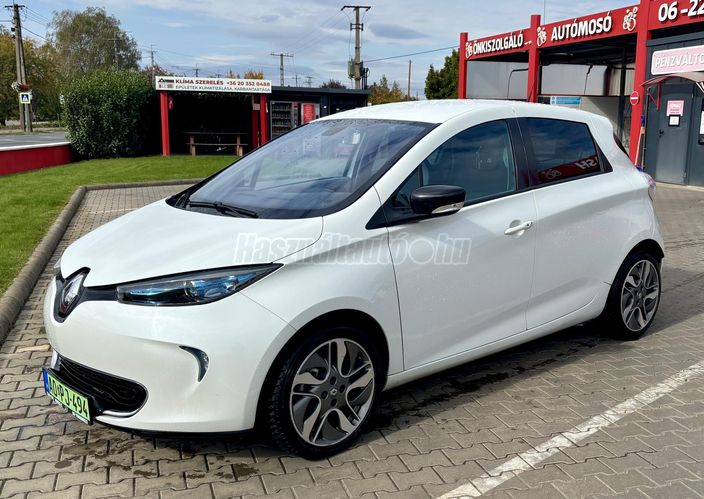 RENAULT ZOE