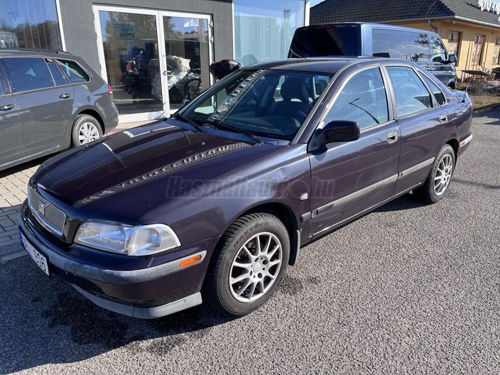 VOLVO S40 1.6