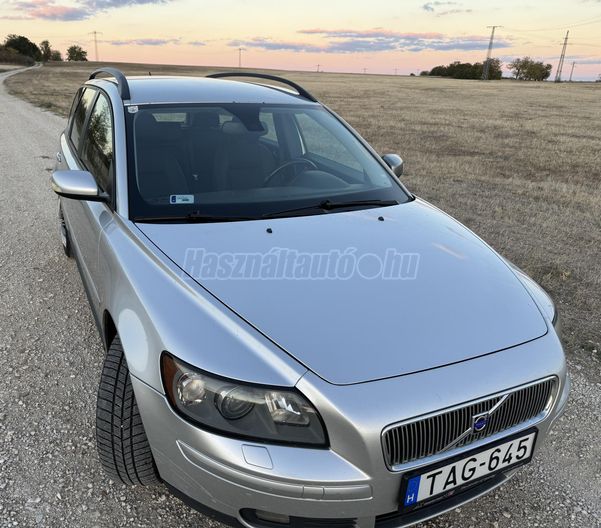 VOLVO V50 2.0 D