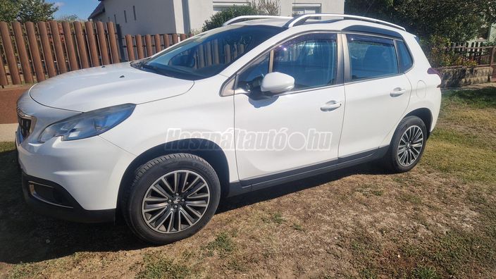 PEUGEOT 2008 1.2 PureTech Access