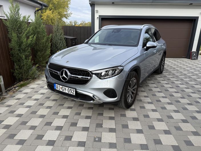 MERCEDES-BENZ GLC 220 d 4Matic 9G-TRONIC