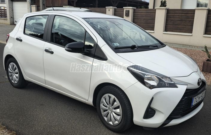 TOYOTA YARIS 1.0 VVT-i Live