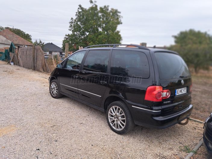 VOLKSWAGEN SHARAN 2.0 PD TDI Trendline