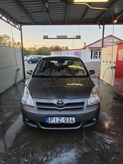 TOYOTA COROLLA VERSO 1.8 Luna