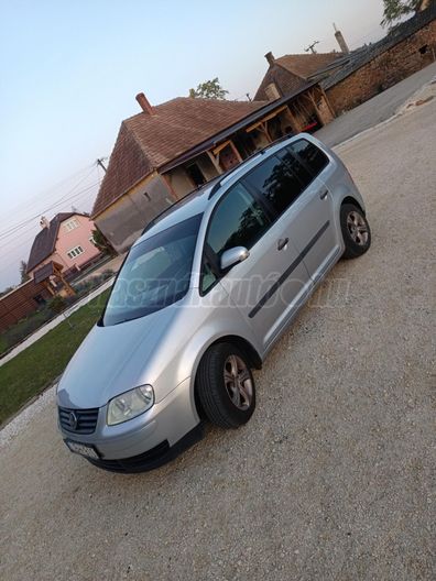 VOLKSWAGEN TOURAN 1.9 PD TDi
