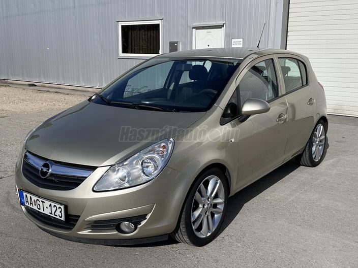 OPEL CORSA D 1.4 Enjoy