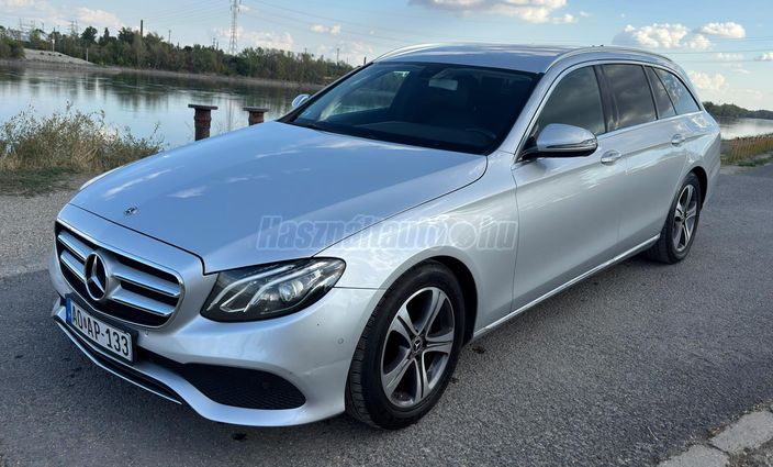 MERCEDES-BENZ E 200 d T 9G-TRONIC