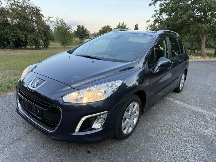PEUGEOT 308 SW 1.6 HDi Active+ (7 személyes )